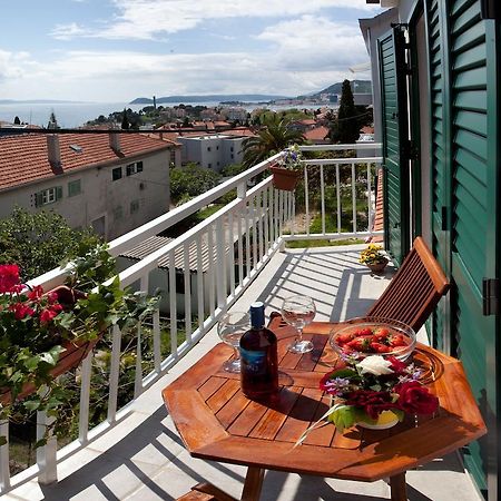 Apartment Firule Sandy Beach Split Exterior photo